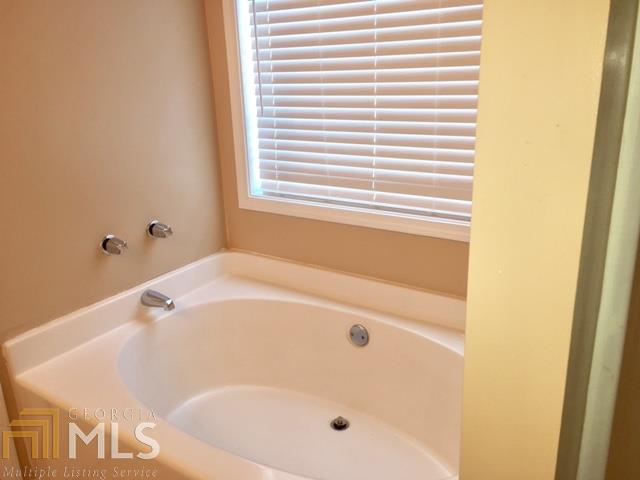 512 Bryson Trl, Monroe, GA 30655 photo 7