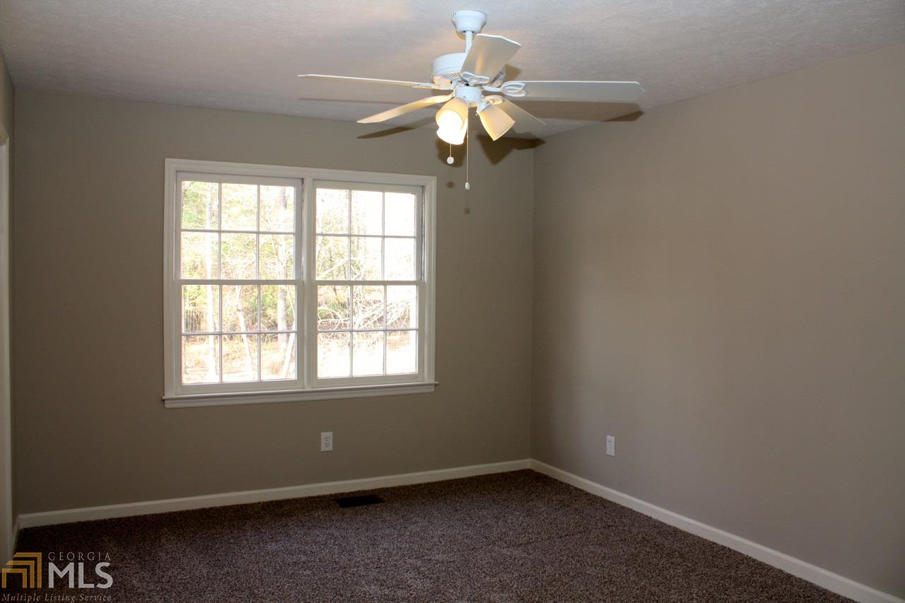114 Timber Ridge Dr, Lagrange, GA 30240 photo 9