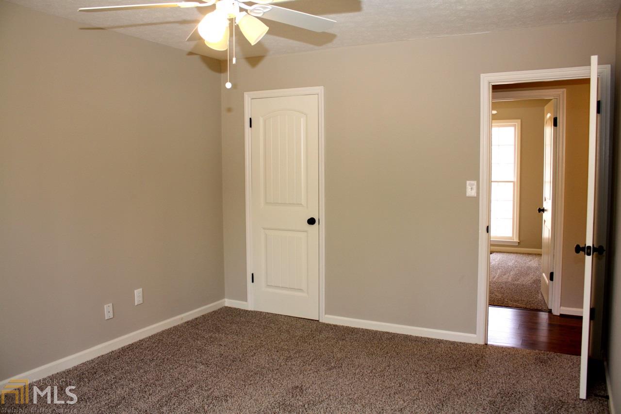 114 Timber Ridge Dr, Lagrange, GA 30240 photo 11