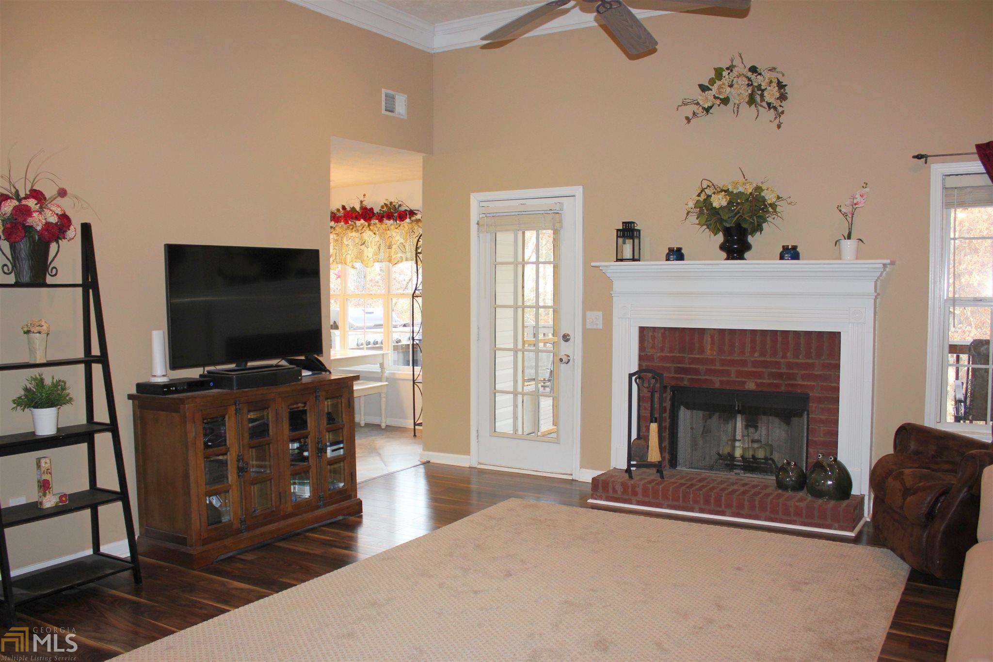 45 Paden St, Covington, GA 30016 photo 5