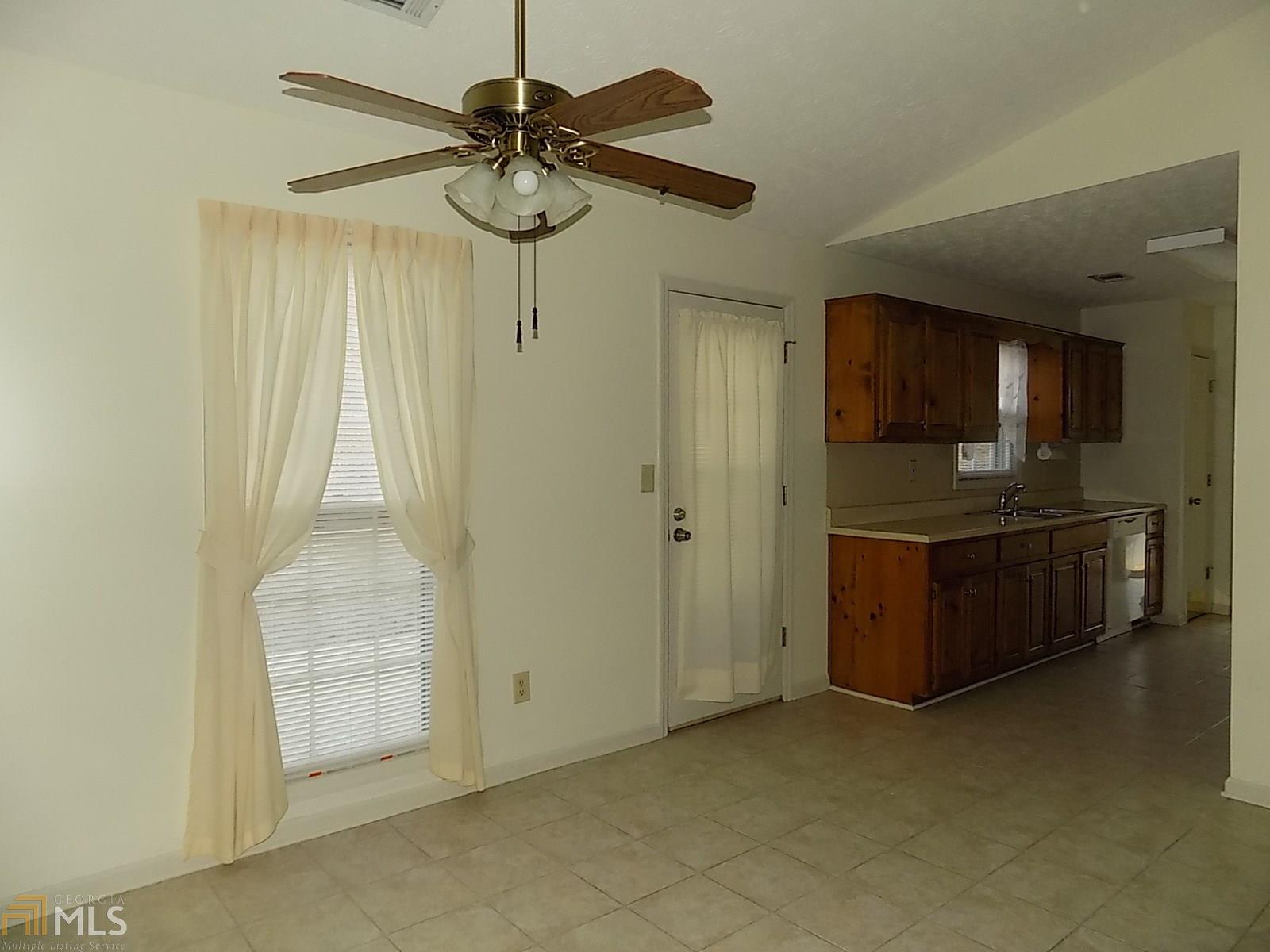 949 Pyne Rd, Lagrange, GA 30240 photo 4