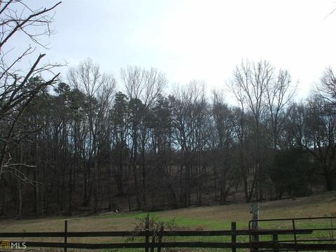 438 Wrights Mill Rd, Commerce, GA 30529 photo 2