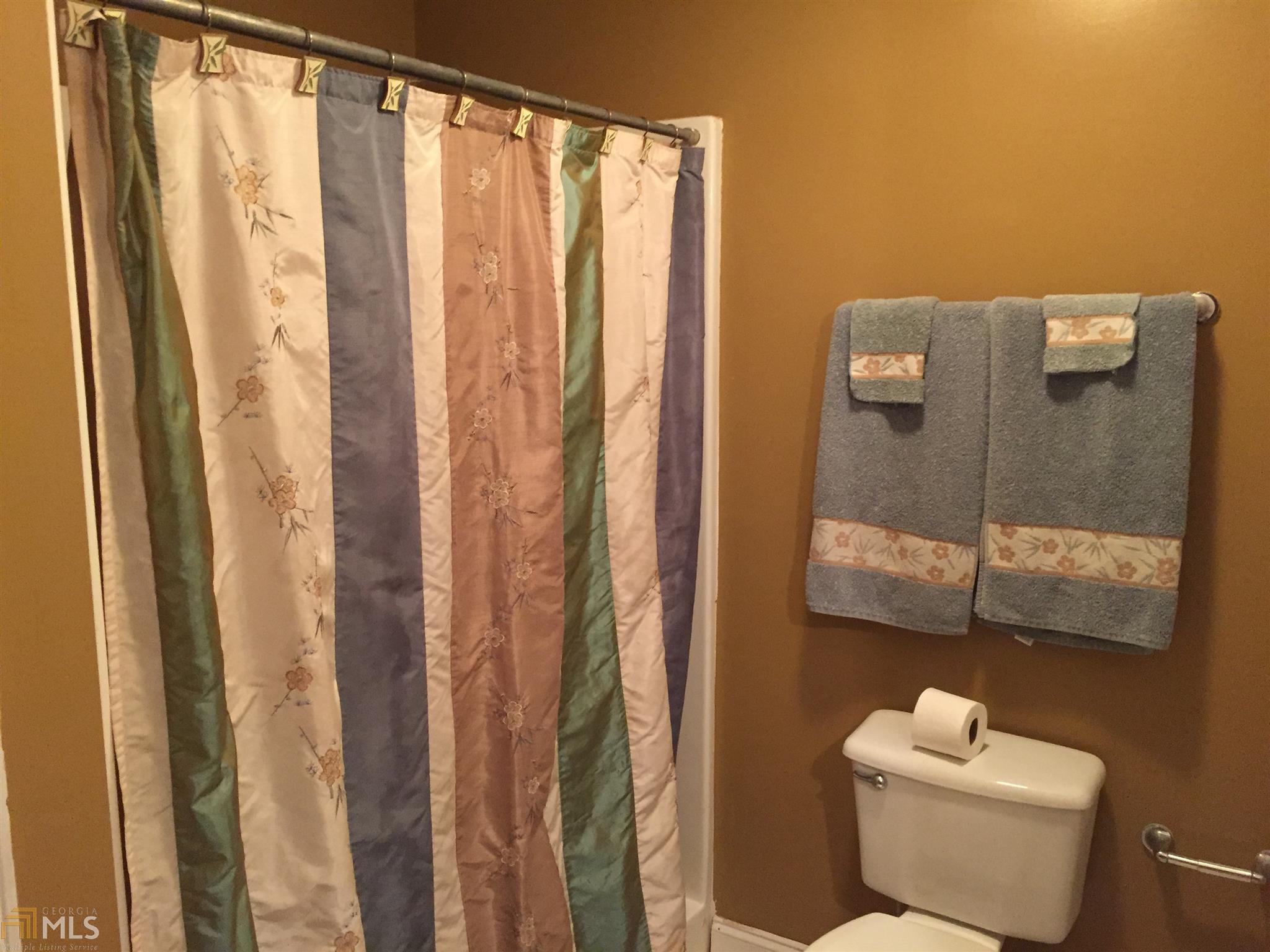 69 Chanticleer Rd, Commerce, GA 30529 photo 17