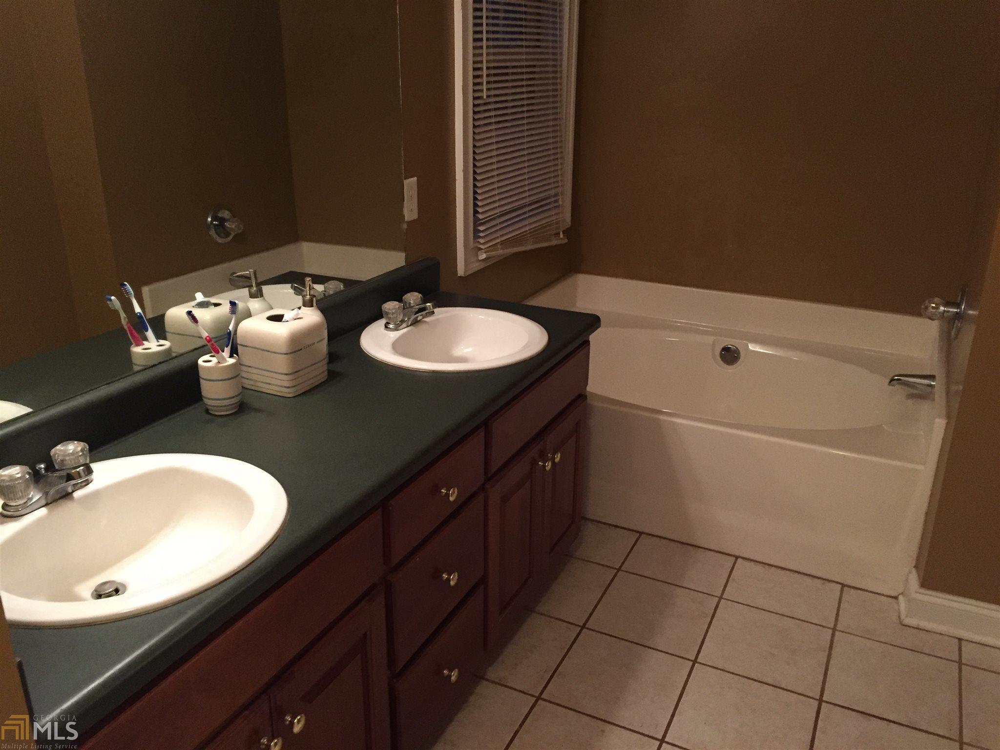 69 Chanticleer Rd, Commerce, GA 30529 photo 16