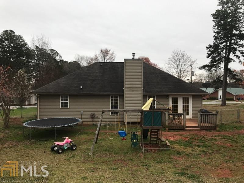 69 Chanticleer Rd, Commerce, GA 30529 photo 6