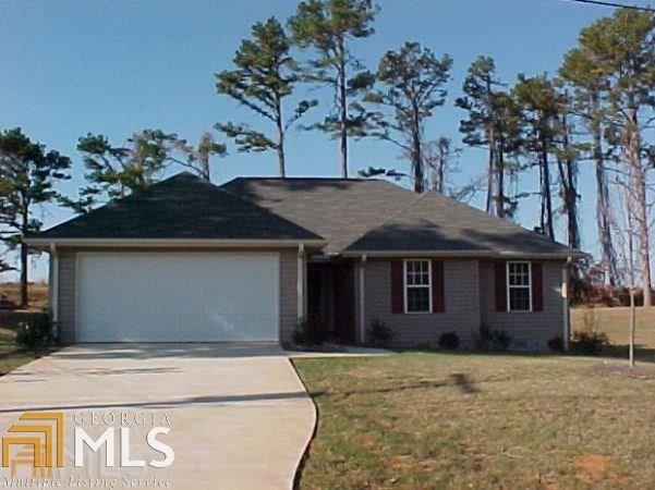 69 Chanticleer Rd, Commerce, GA 30529 photo 1