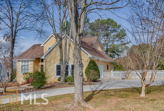 88 Pates Lake Dr, Hampton, GA 30228 photo 3