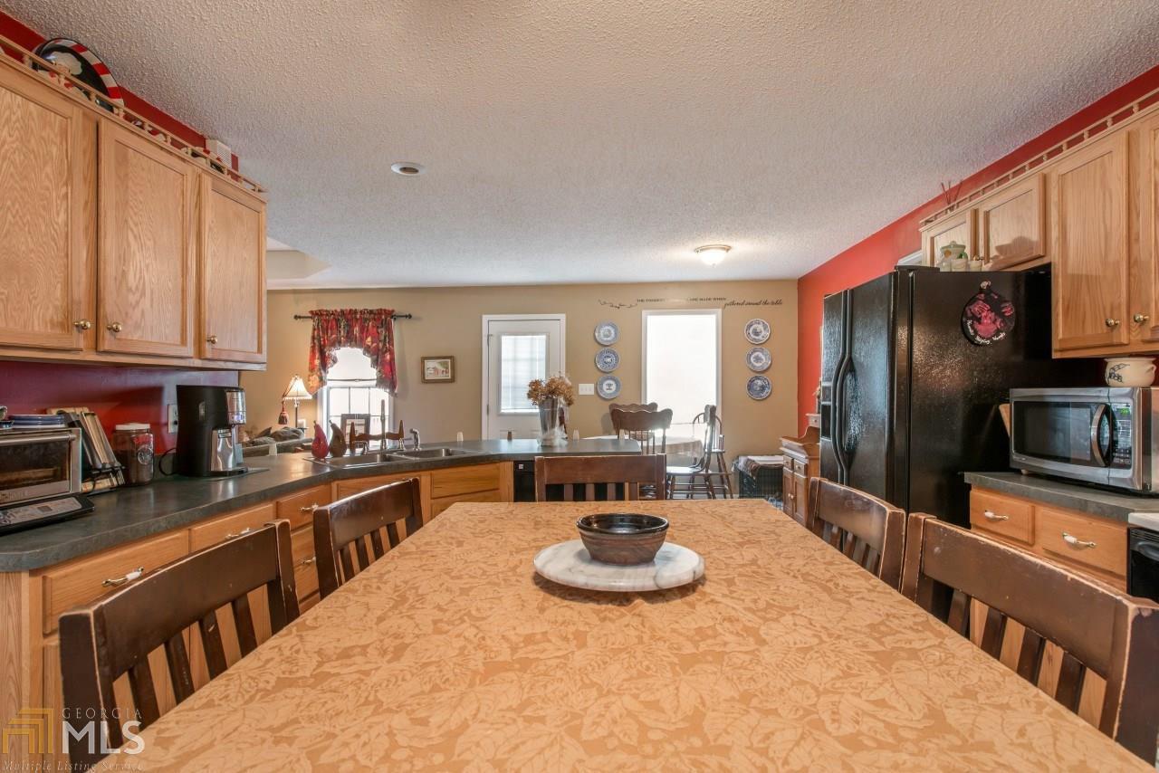 26 David Dr, Cave Spring, GA 30124 photo 12