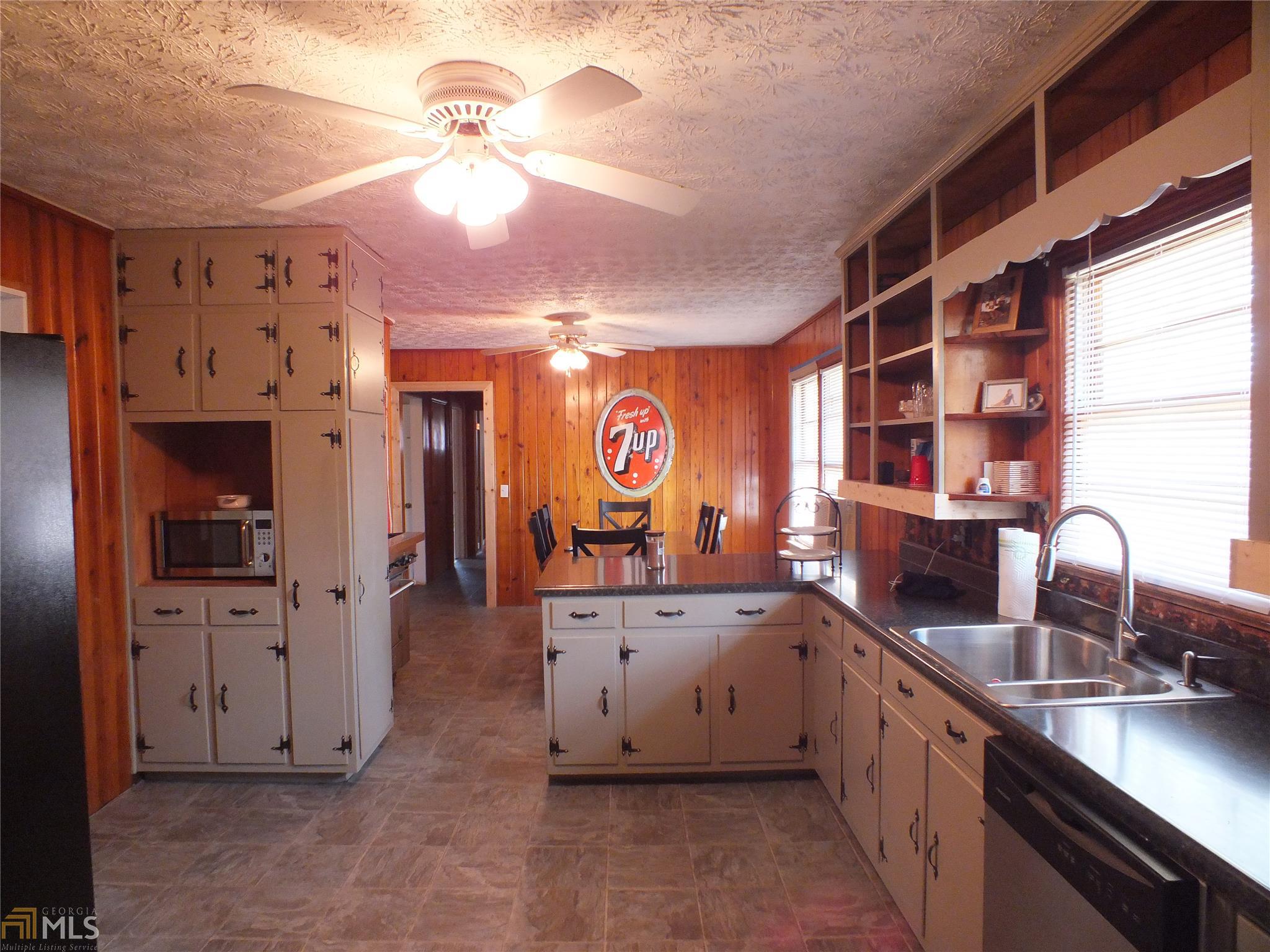 1645 Duncan Rd, Commerce, GA 30530 photo 3