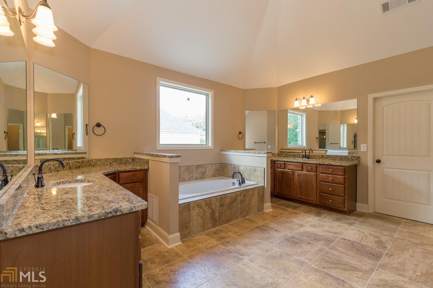 3230 Lucky Pl, Conyers, GA 30013 photo 15
