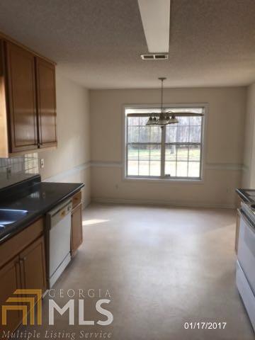 5000 Ruby Mitchell Ct, Ellenwood, GA 30294 photo 9