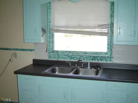1504 S 3rd St, Lanett, AL 36863 photo 7