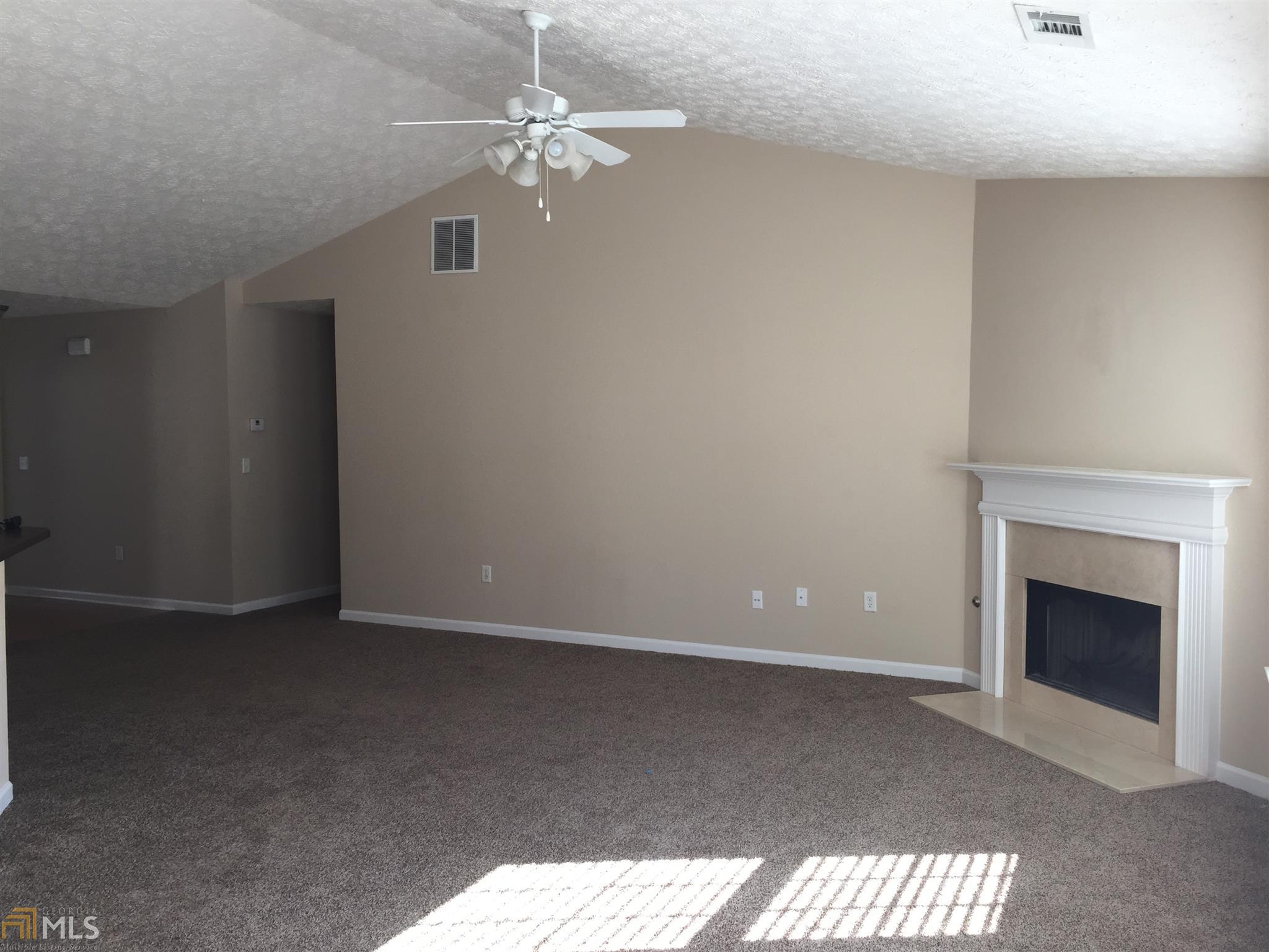 239 Sandstone Dr, Hampton, GA 30228 photo 6