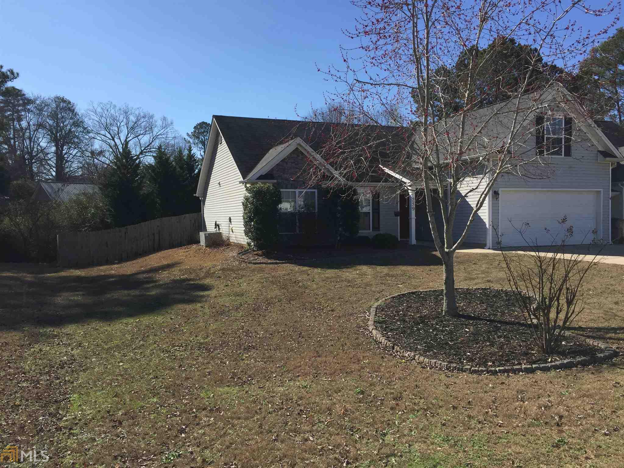 239 Sandstone Dr, Hampton, GA 30228 photo 4