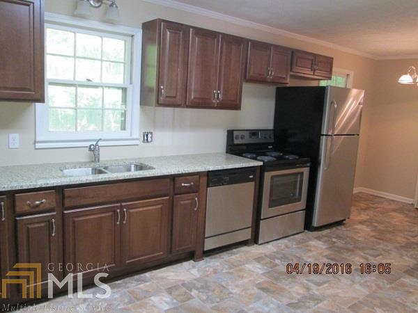 122 N Lake Dr, Lagrange, GA 30240 photo 9