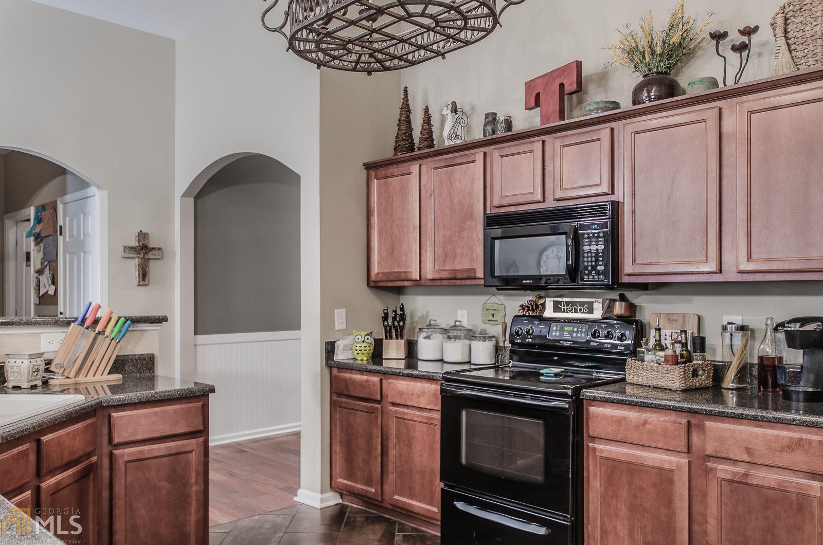 2289 Alnwick Dr, Duluth, GA 30096 photo 4