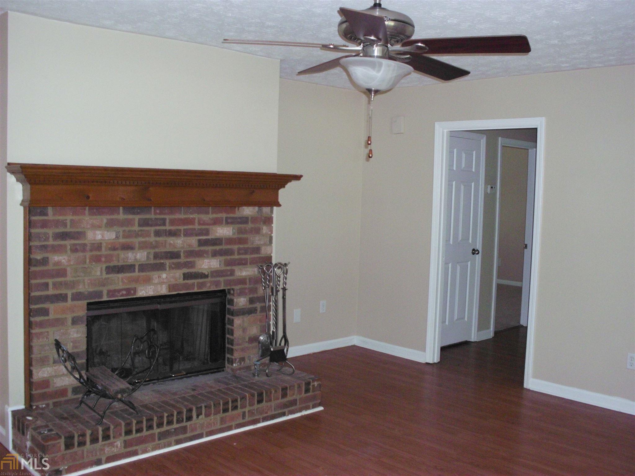 60 Riverbend Dr, Covington, GA 30016 photo 3