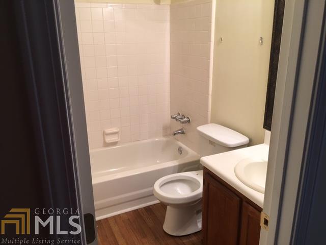11014 Clearwater Dr, Hampton, GA 30228 photo 6
