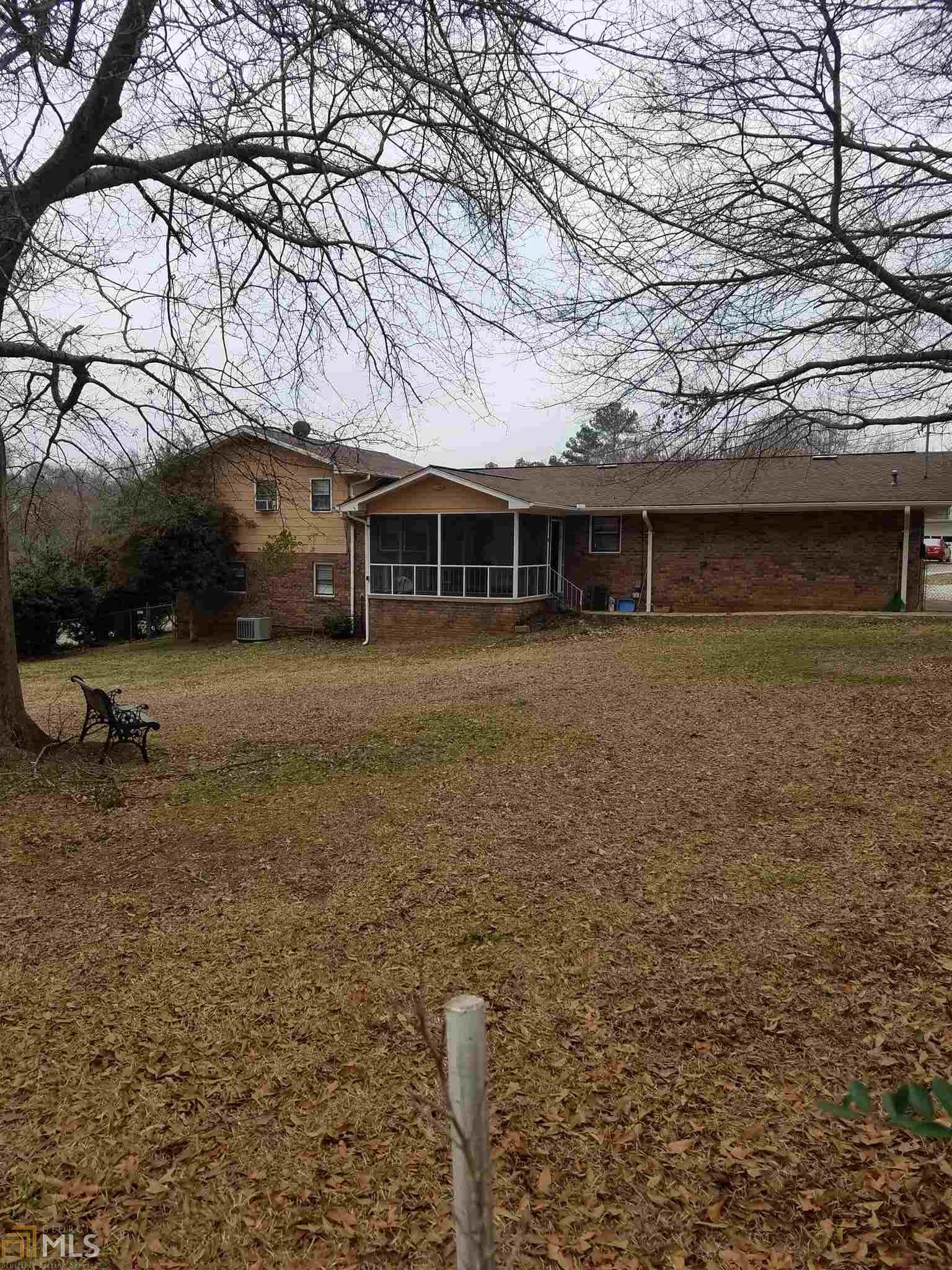 72 Crestlawn Dr, Toccoa, GA 30577 photo 5