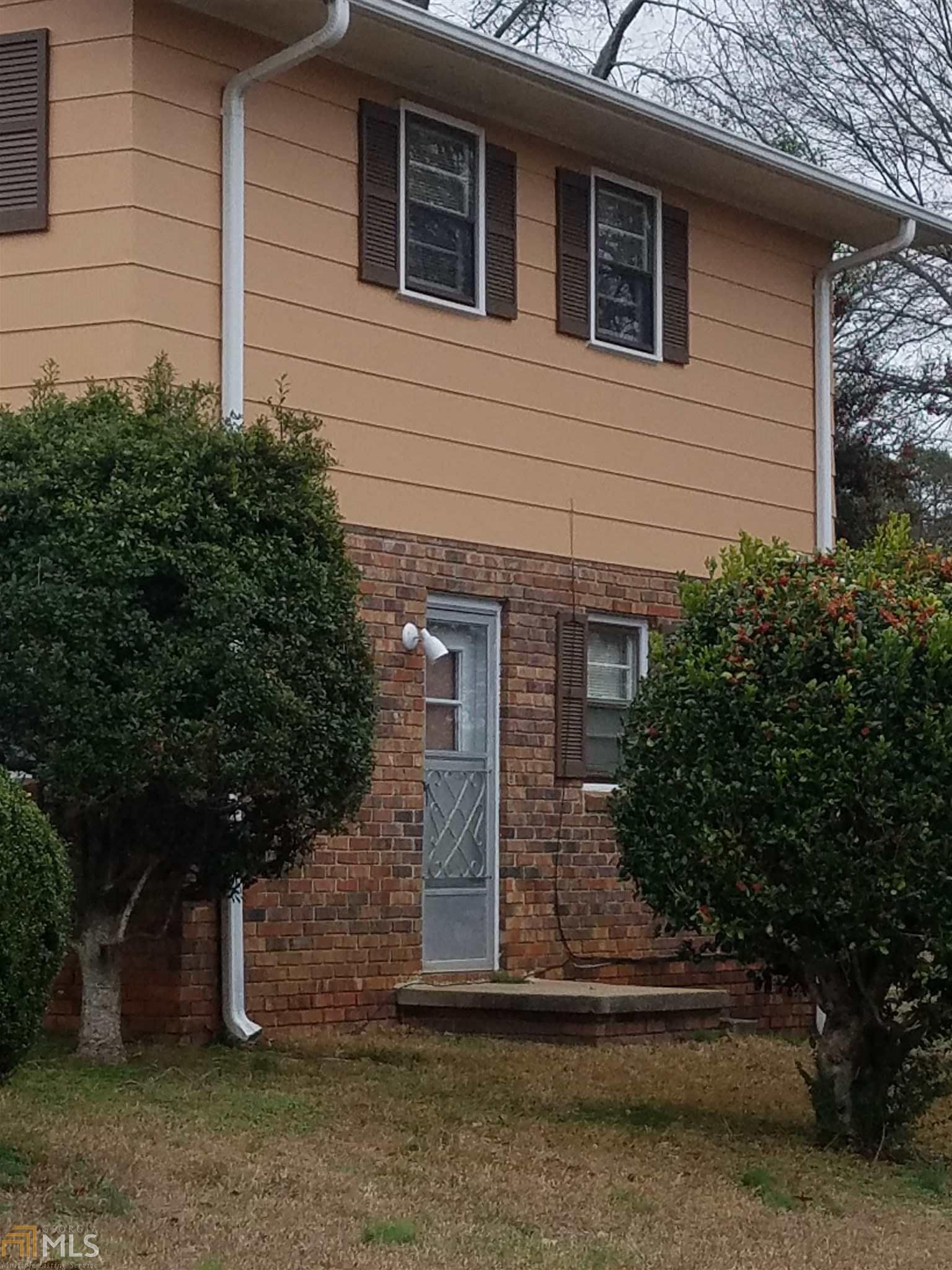72 Crestlawn Dr, Toccoa, GA 30577 photo 3