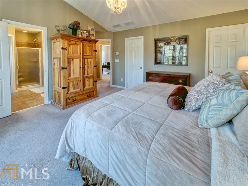 135 Hammersmith Dr, Suwanee, GA 30024 photo 11