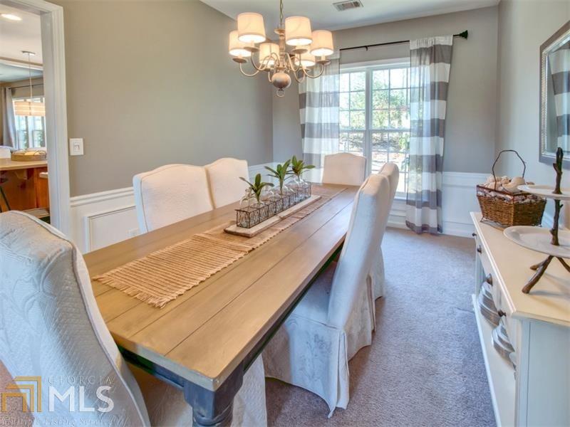 135 Hammersmith Dr, Suwanee, GA 30024 photo 4