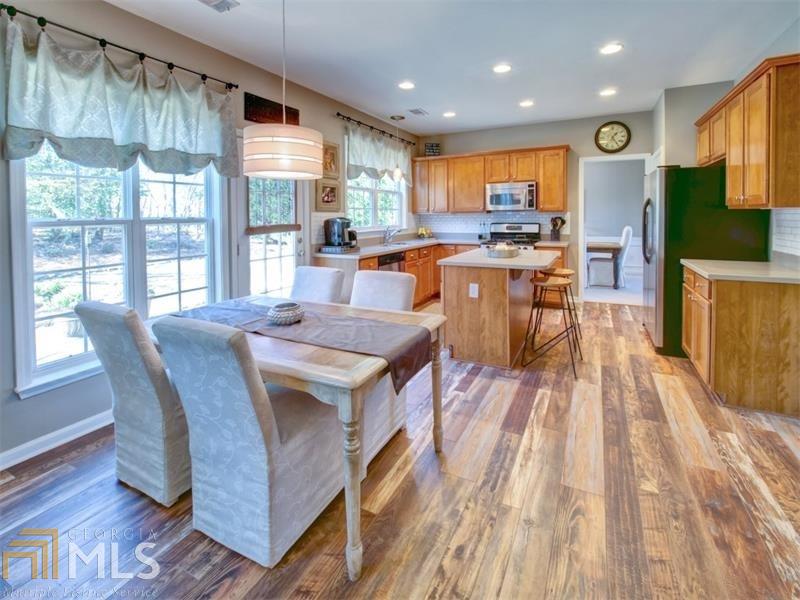135 Hammersmith Dr, Suwanee, GA 30024 photo 16