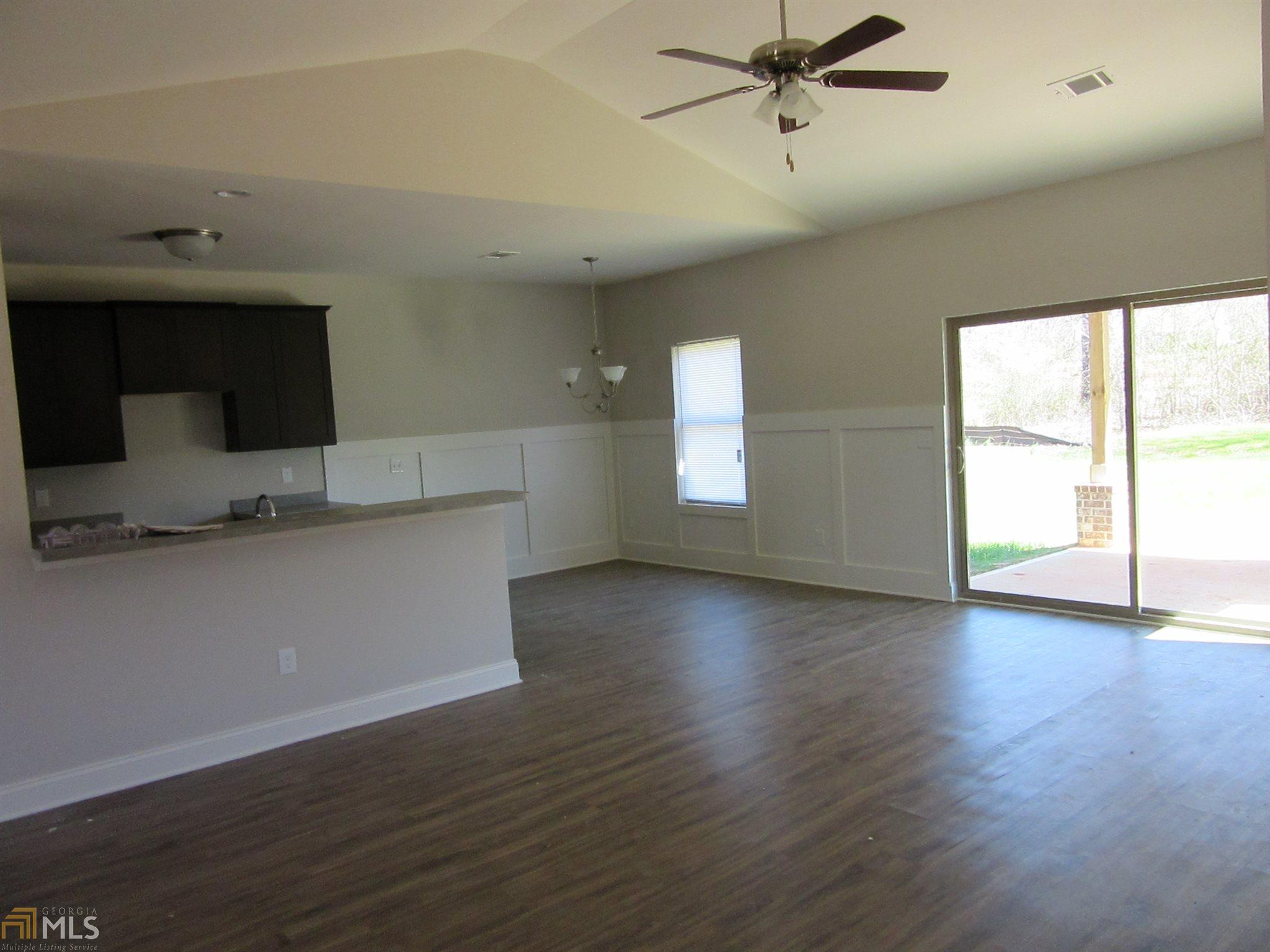 452 Stanebrook Ct, Jackson, GA 30233 photo 2