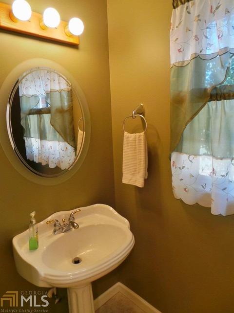 699 Salem Rd, Lagrange, GA 30241 photo 9