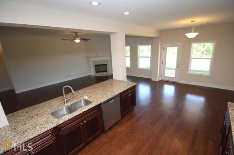 405 Lago Ct, Lagrange, GA 30241 photo 4
