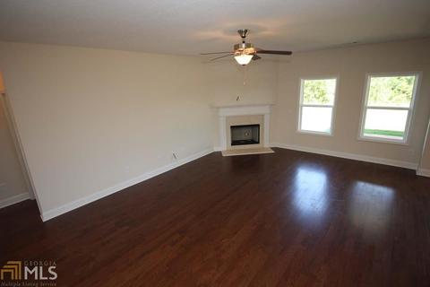 405 Lago Ct, Lagrange, GA 30241 photo 8