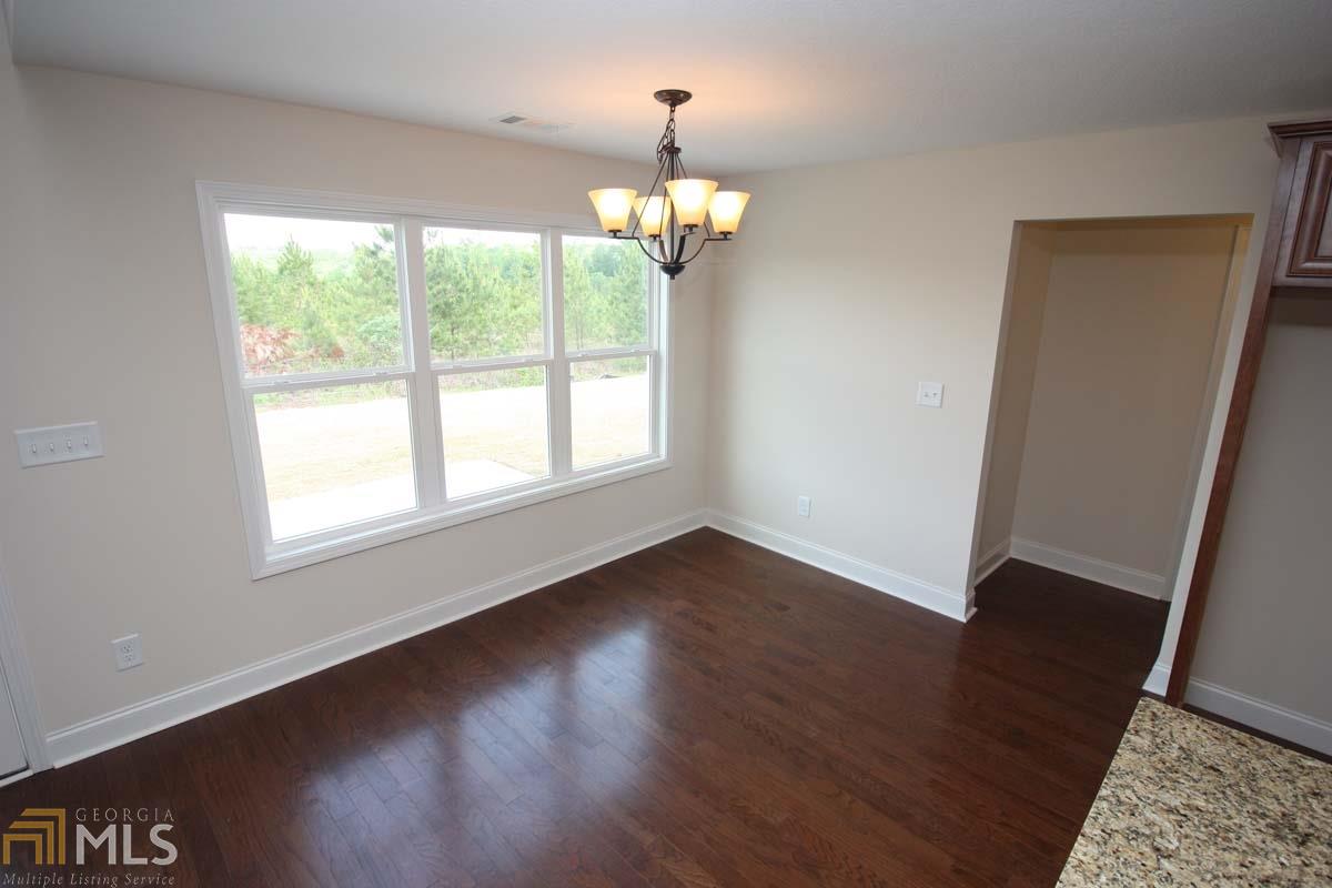 403 Lago Ct, Lagrange, GA 30241 photo 14