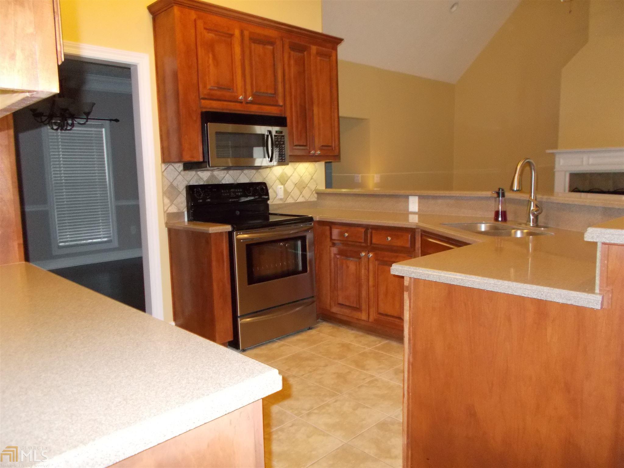 111 E Ball, Jackson, GA 30233 photo 5