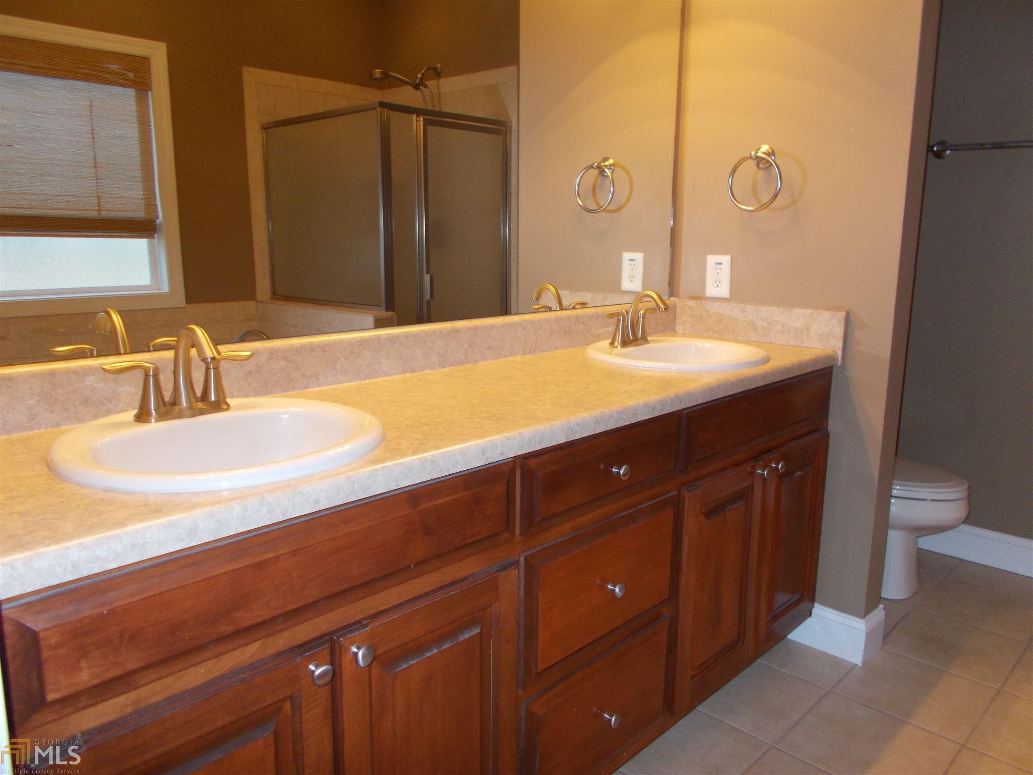 111 E Ball, Jackson, GA 30233 photo 15
