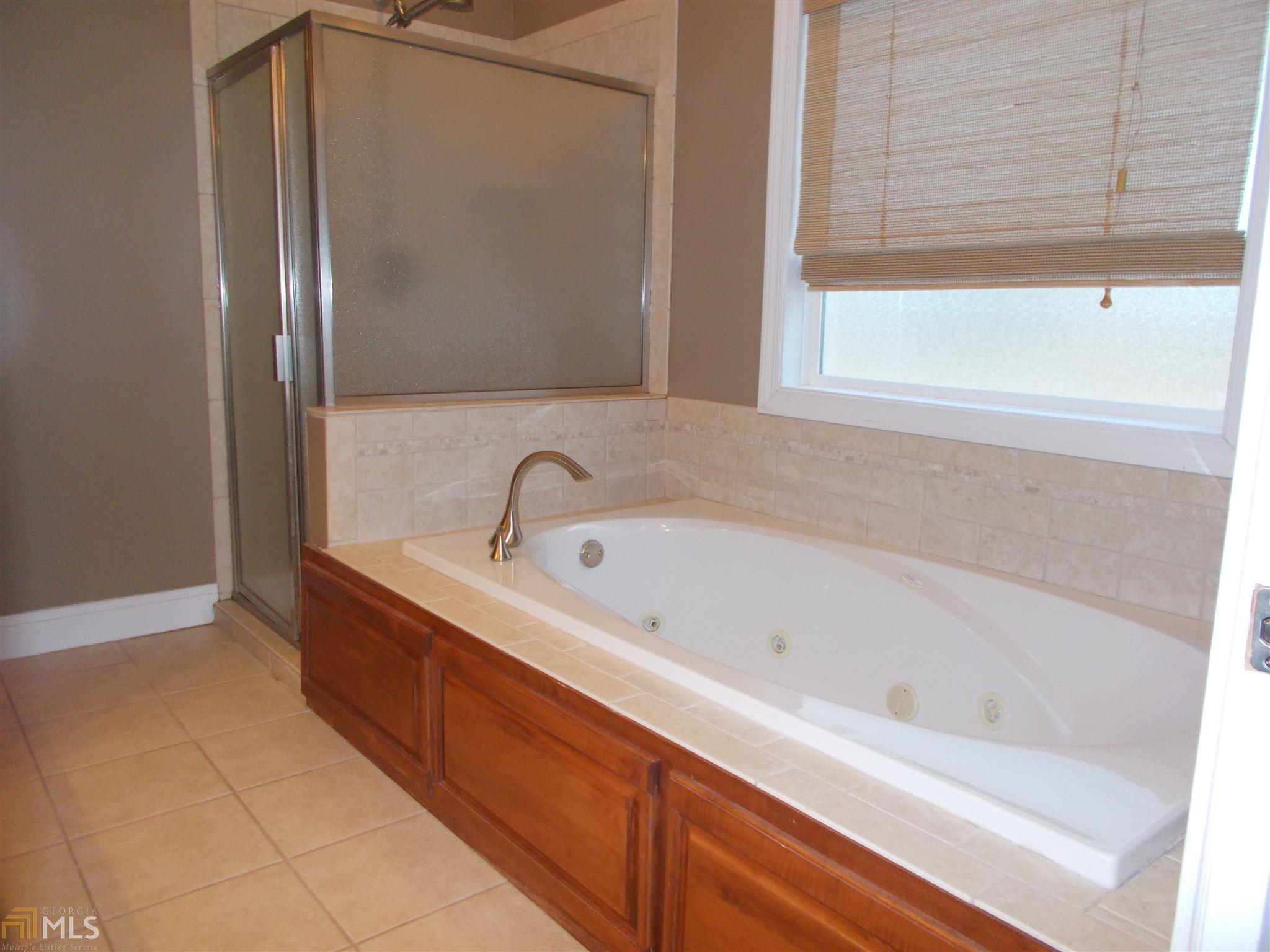 111 E Ball, Jackson, GA 30233 photo 13