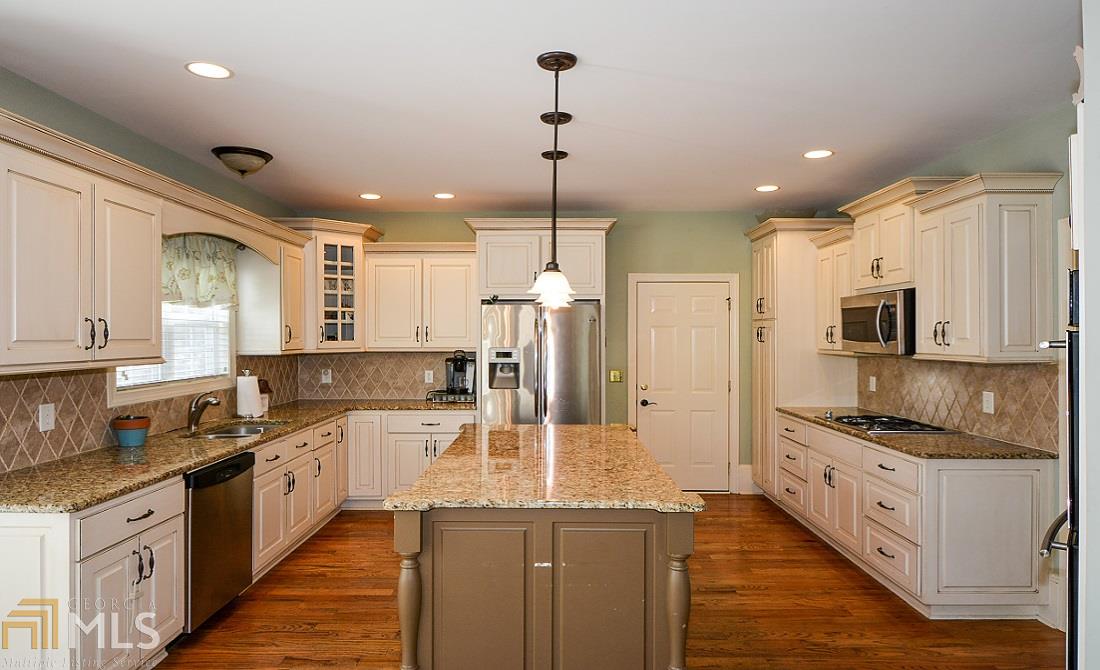 125 Pyron Pt, Tyrone, GA 30290 photo 17