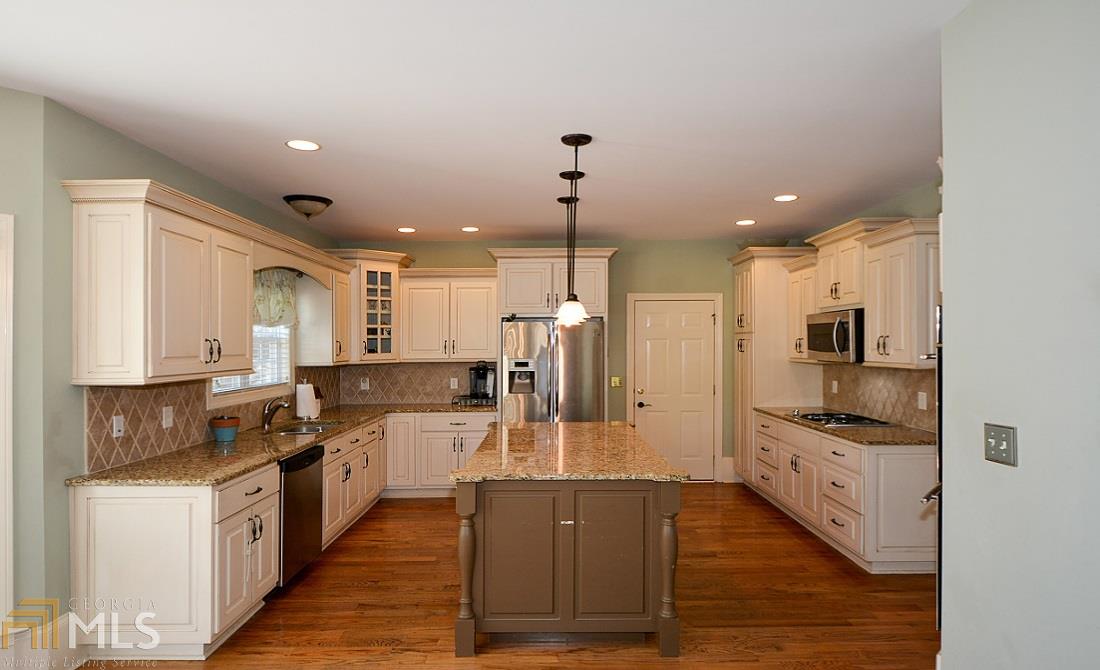125 Pyron Pt, Tyrone, GA 30290 photo 13