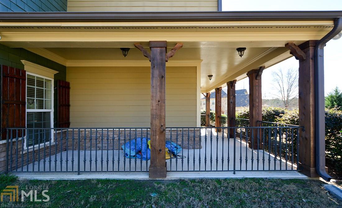 125 Pyron Pt, Tyrone, GA 30290 photo 4