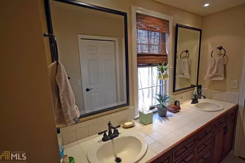 861 Durham Brown Rd, Seneca, SC 29678 photo 8