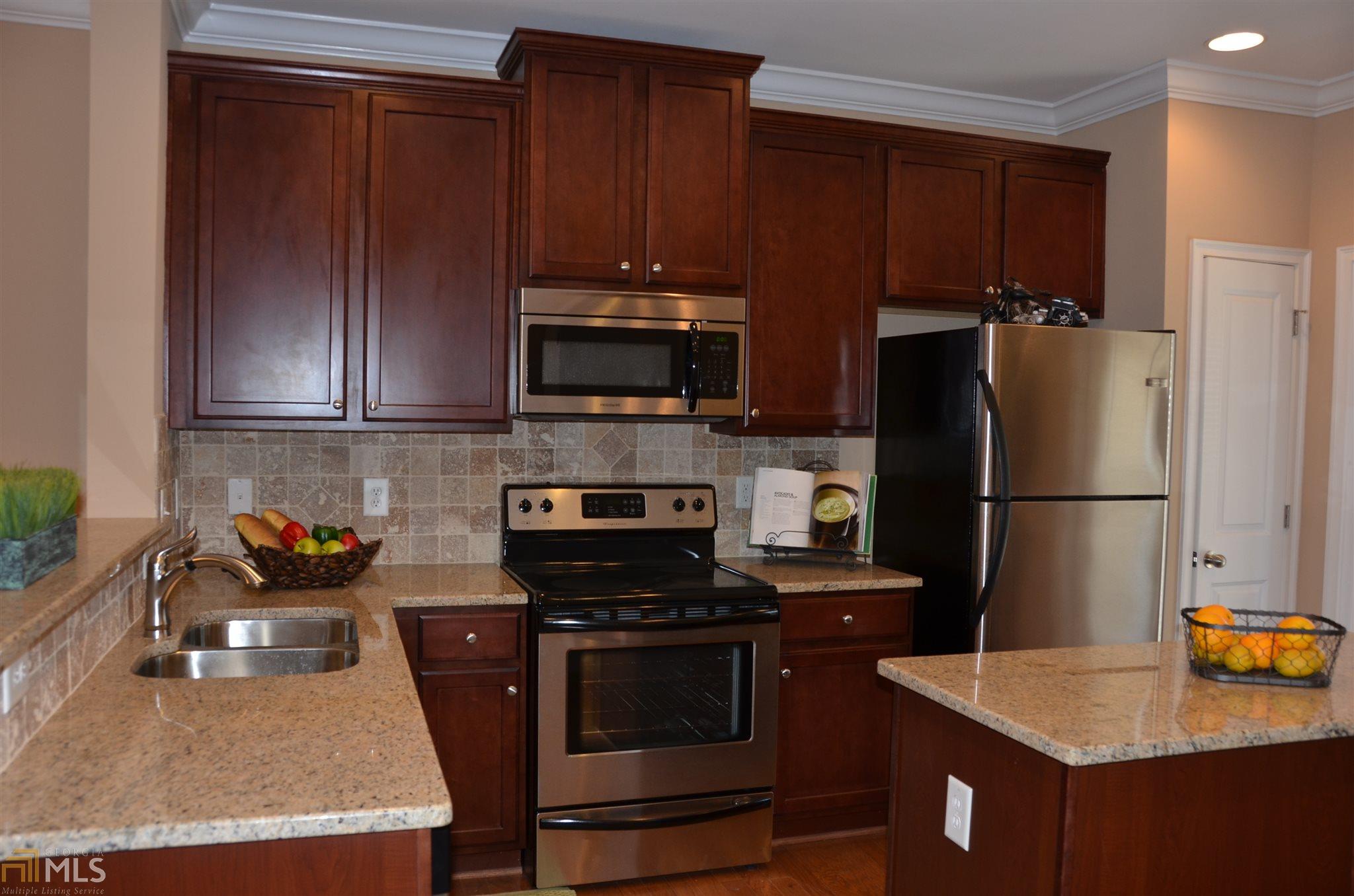 3064 Quantum Ln, Chamblee, GA 30341 photo 4