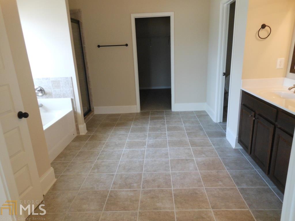 2904 Drummond Pt, Hampton, GA 30228 photo 13
