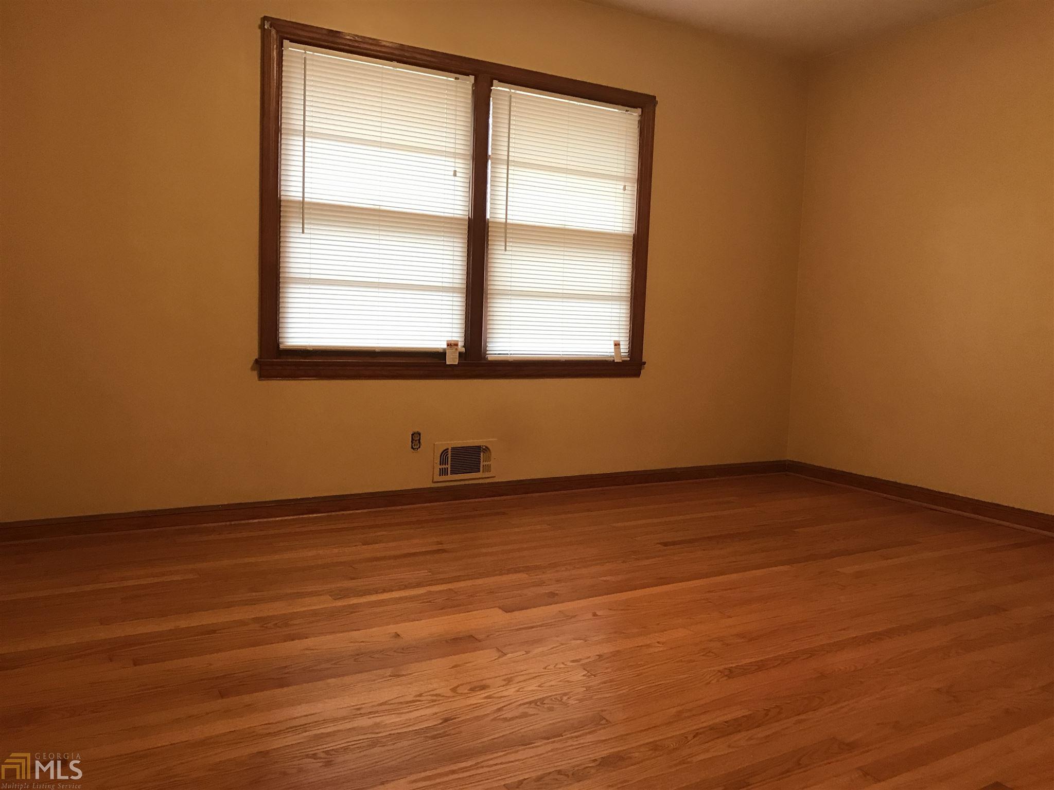 1069 Helen St, Morrow, GA 30260 photo 13