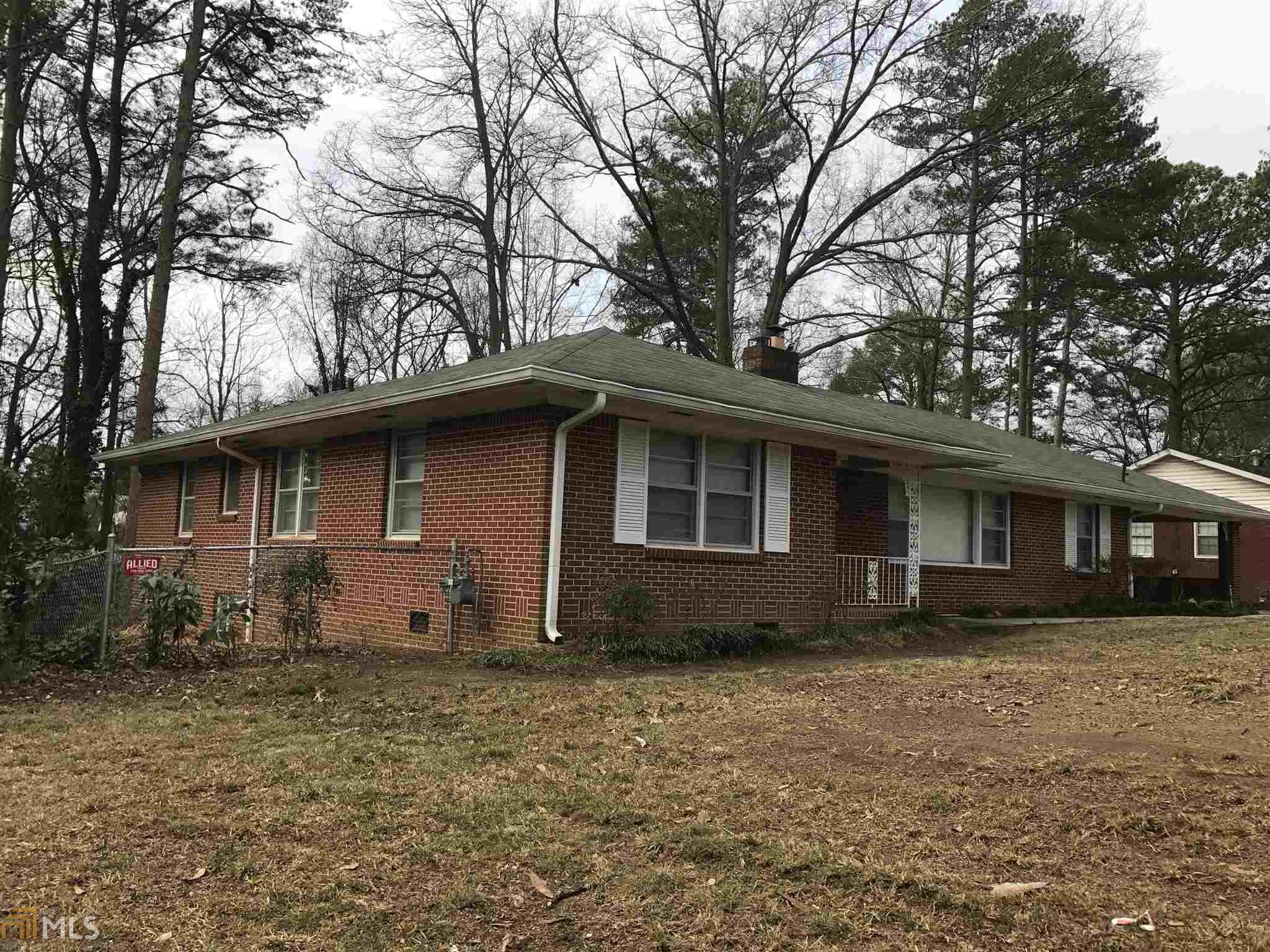 1069 Helen St, Morrow, GA 30260 photo 1
