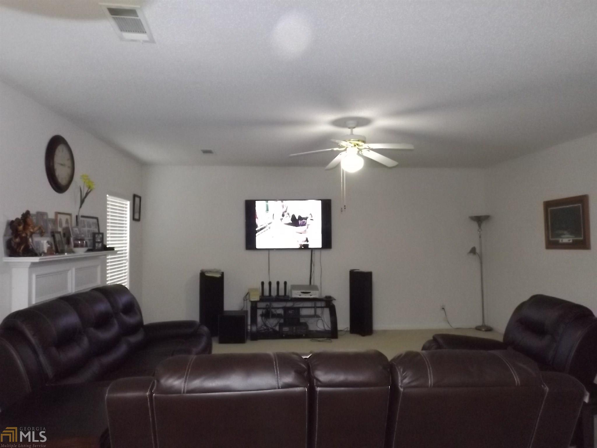 6021 Redtop Loop, Fairburn, GA 30213 photo 5