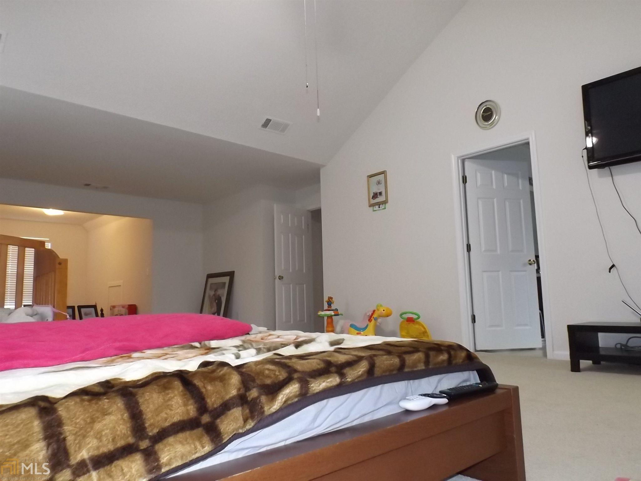 6021 Redtop Loop, Fairburn, GA 30213 photo 15