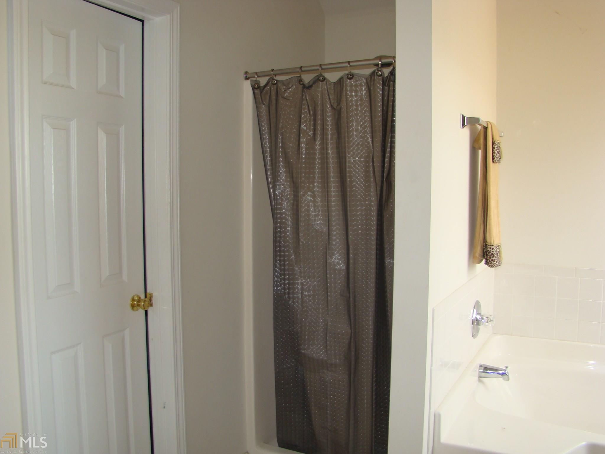 205 Cinnamon Oak Cir, Covington, GA 30016 photo 9