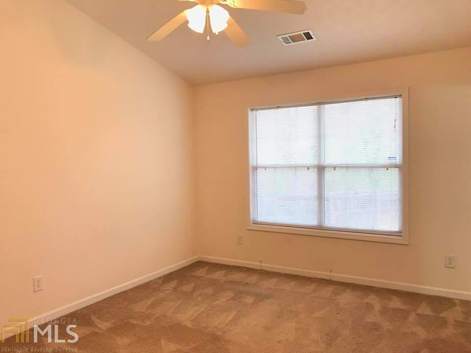 25 Maple Ct, Covington, GA 30016 photo 10
