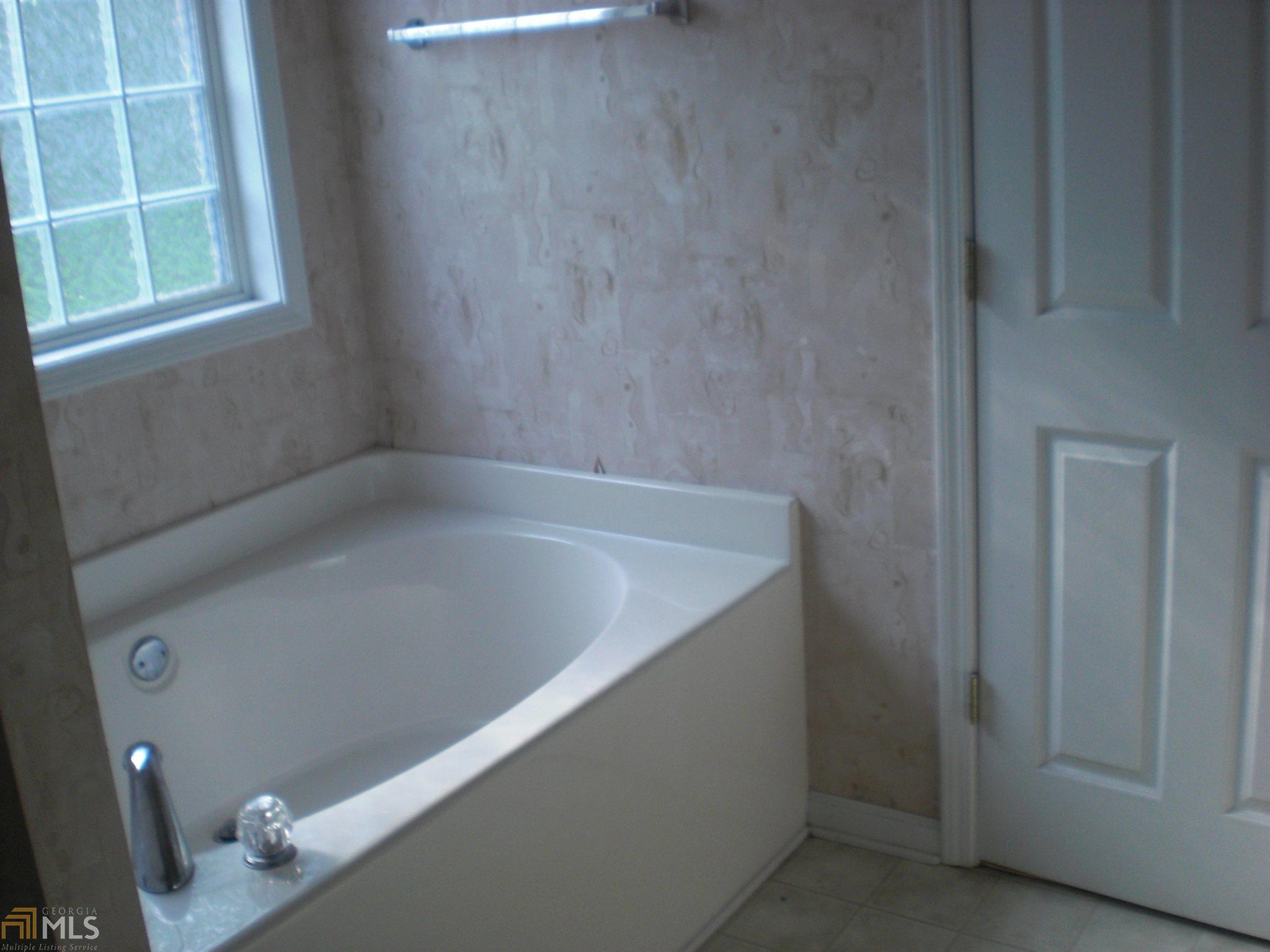 170 Rosewalk Dr, Covington, GA 30016 photo 7