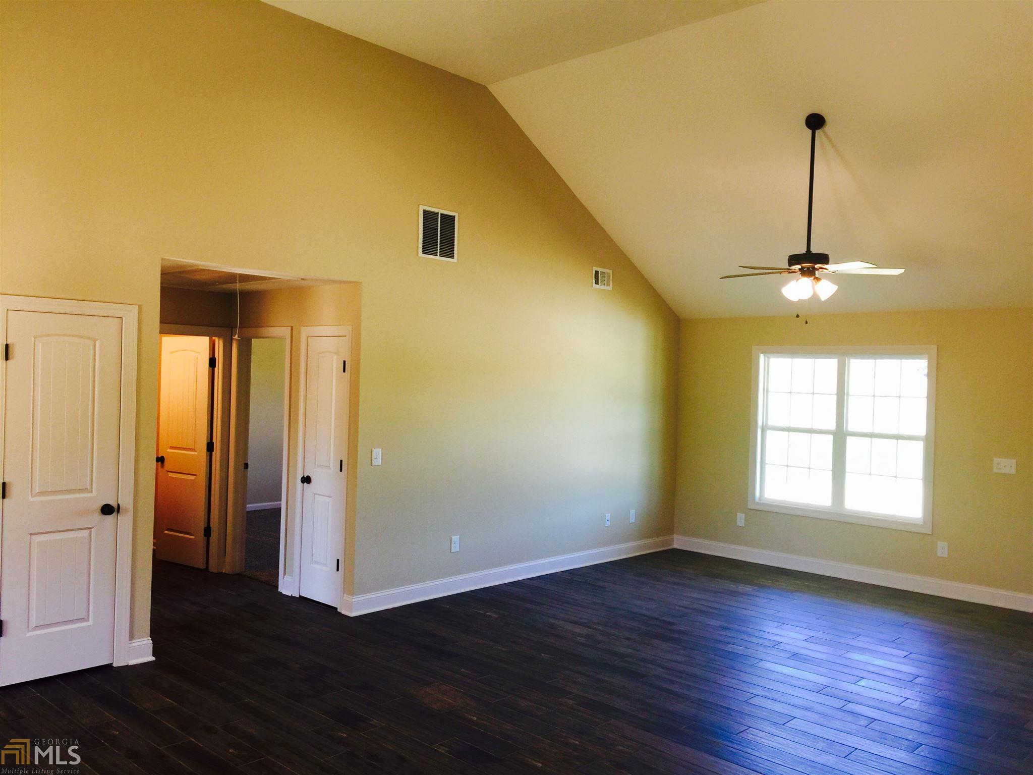 317 Bell Rd, Milner, GA 30257 photo 4
