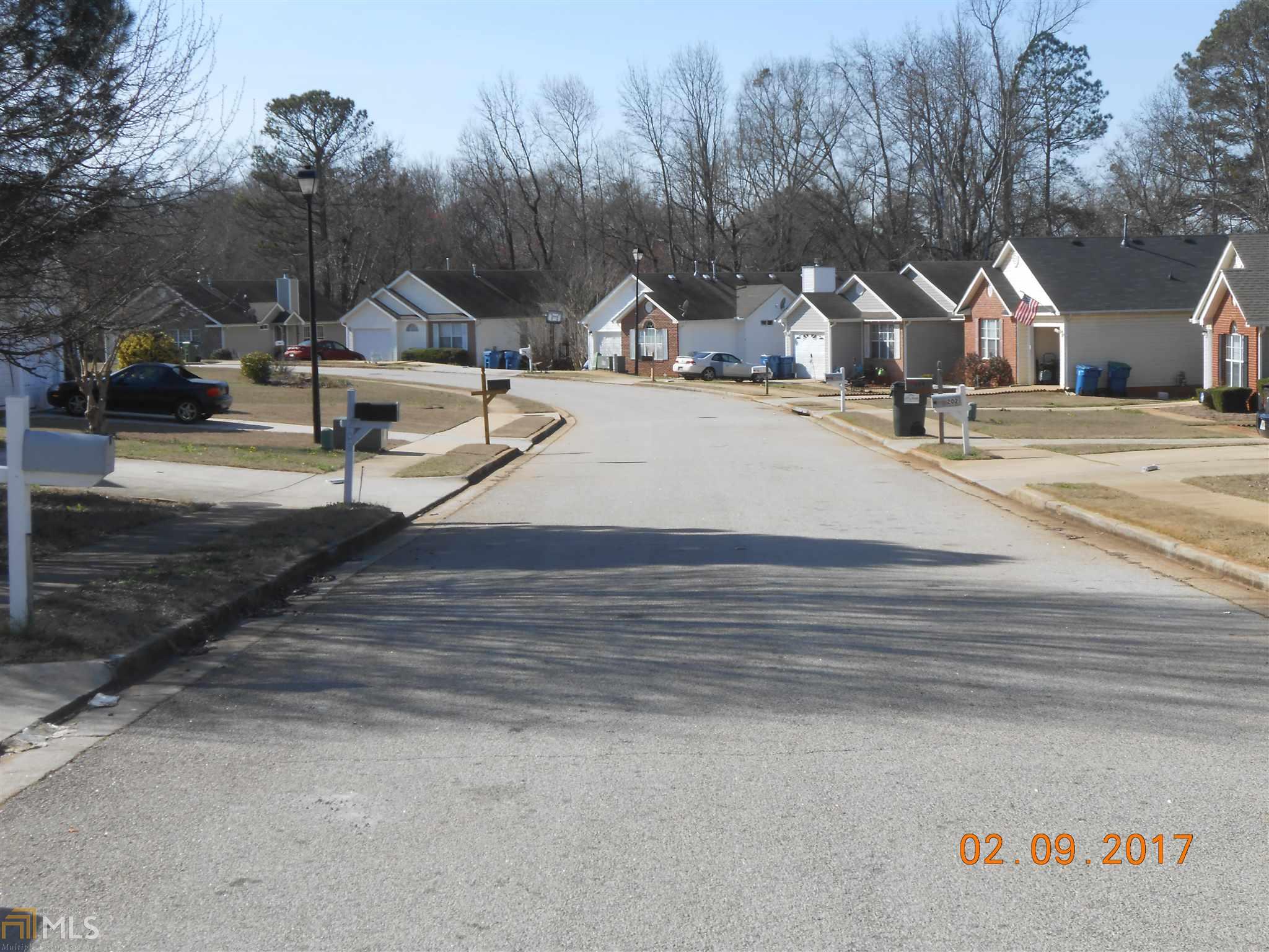 218 Adam Cir, Mcdonough, GA 30253 photo 3